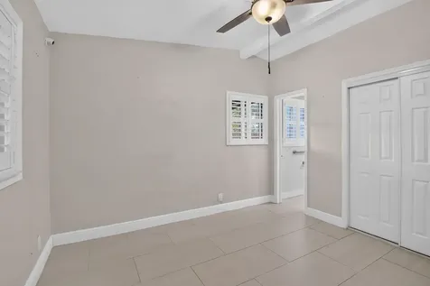 1101 E Country Club Circle Plantation FL 33317