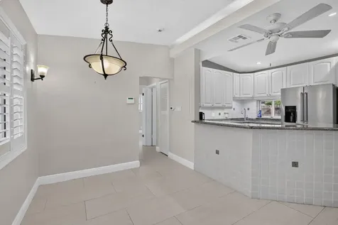 1101 E Country Club Circle Plantation FL 33317