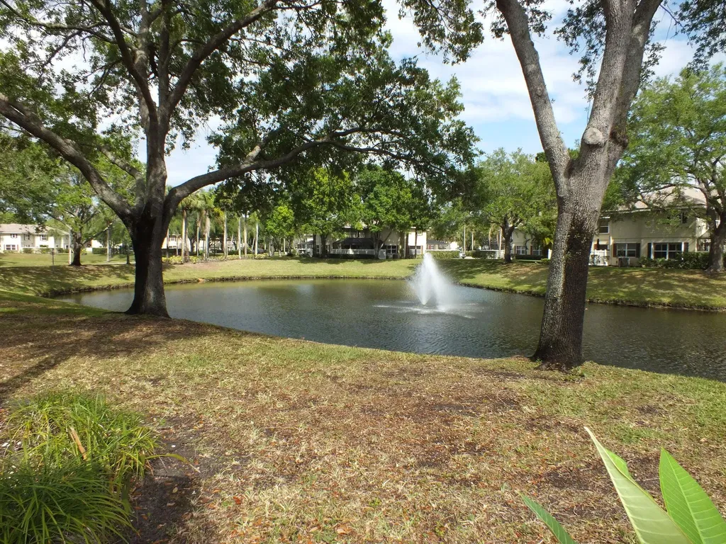 36 Danbury Court Royal Palm Beach FL 33411