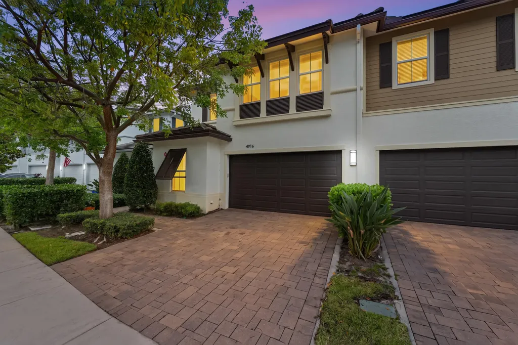 4916 Pointe Midtown Way Palm Beach Gardens FL 33418