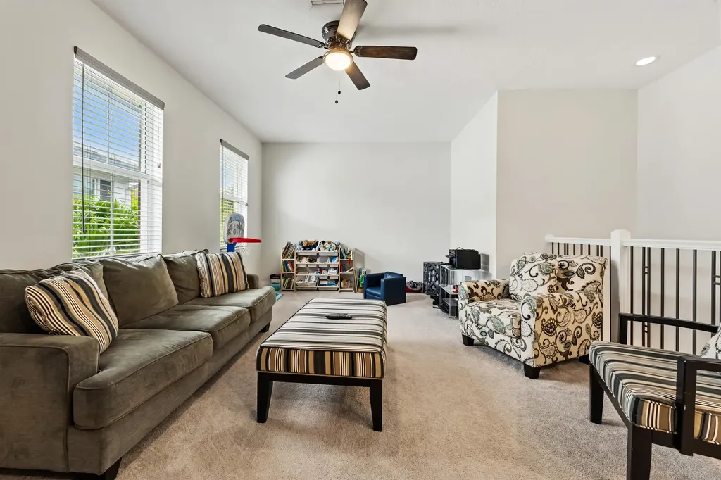4916 Pointe Midtown Way Palm Beach Gardens FL 33418