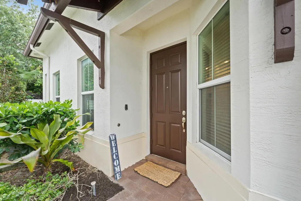 4916 Pointe Midtown Way Palm Beach Gardens FL 33418