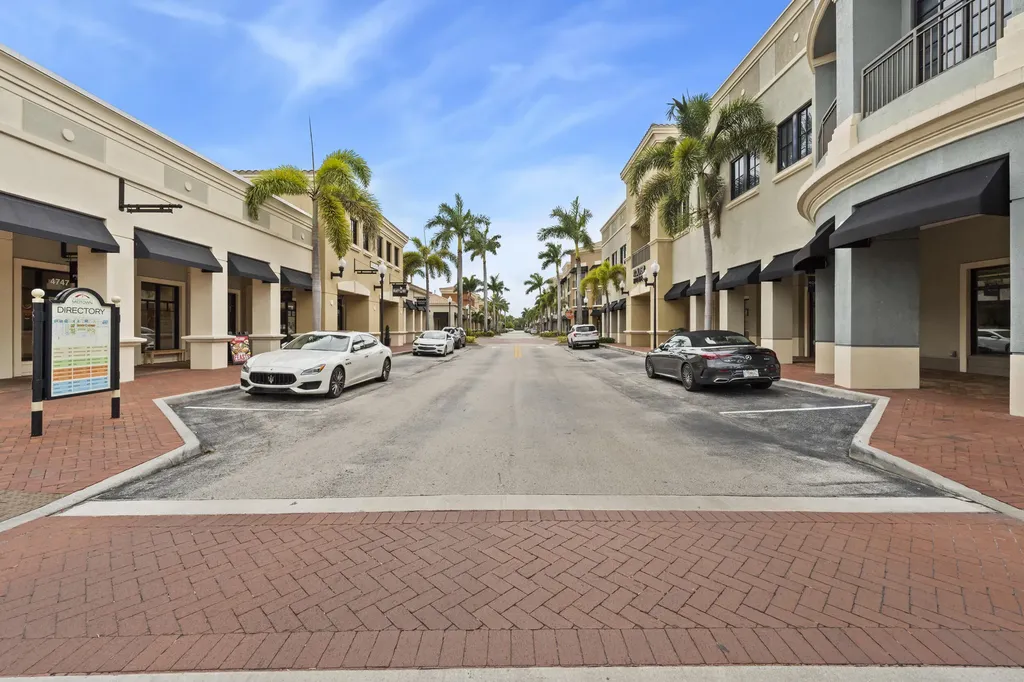 4916 Pointe Midtown Way Palm Beach Gardens FL 33418