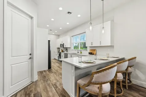 4916 Pointe Midtown Way Palm Beach Gardens FL 33418