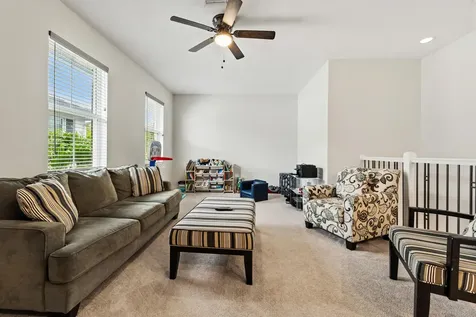 4916 Pointe Midtown Way Palm Beach Gardens FL 33418