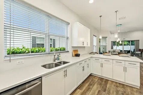 4916 Pointe Midtown Way Palm Beach Gardens FL 33418