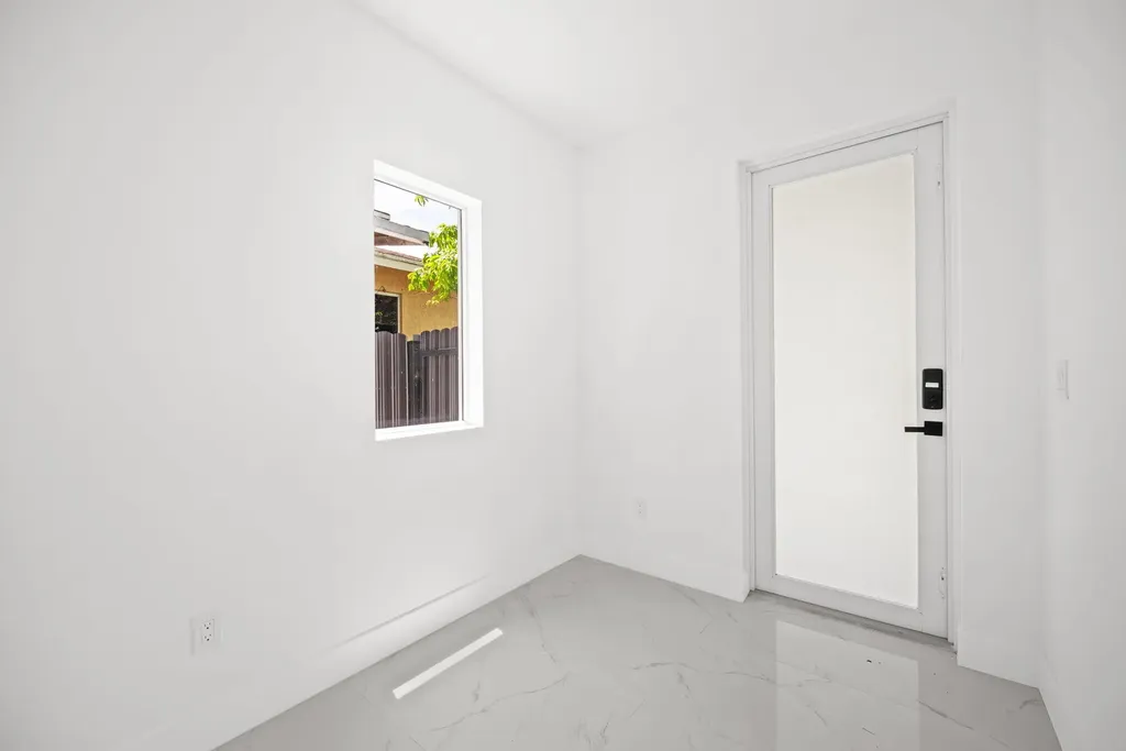 1355 NW 42nd Street Miami FL 33142