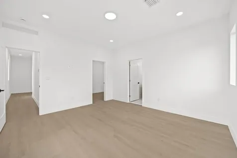 1355 NW 42nd Street Miami FL 33142