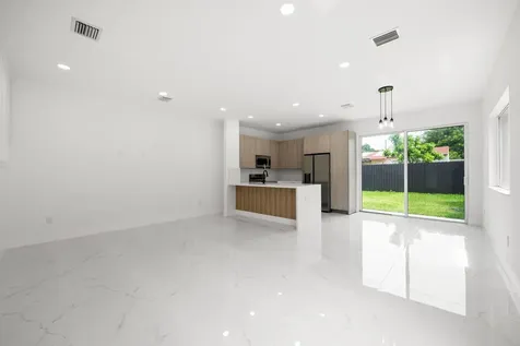 1355 NW 42nd Street Miami FL 33142