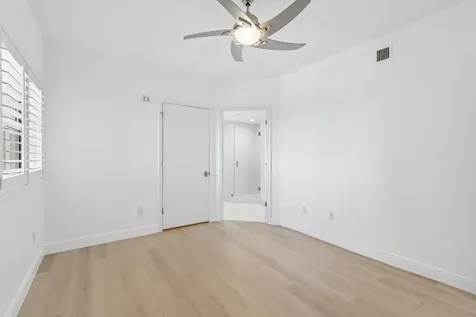 2650 Lake Shore Drive Riviera Beach FL 33404