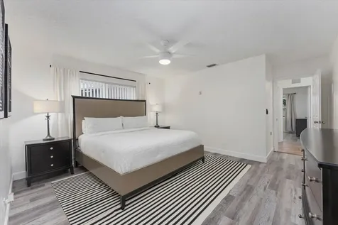 6515 SW 8th Place North Lauderdale FL 33068