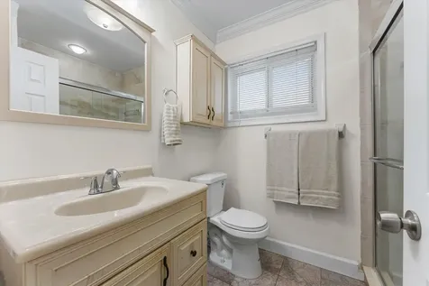6515 SW 8th Place North Lauderdale FL 33068