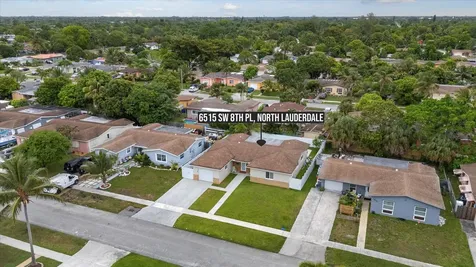 6515 SW 8th Place North Lauderdale FL 33068