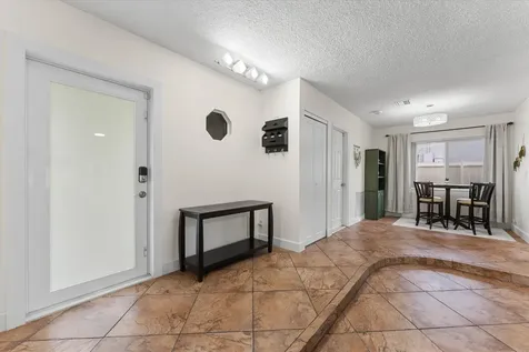 6515 SW 8th Place North Lauderdale FL 33068