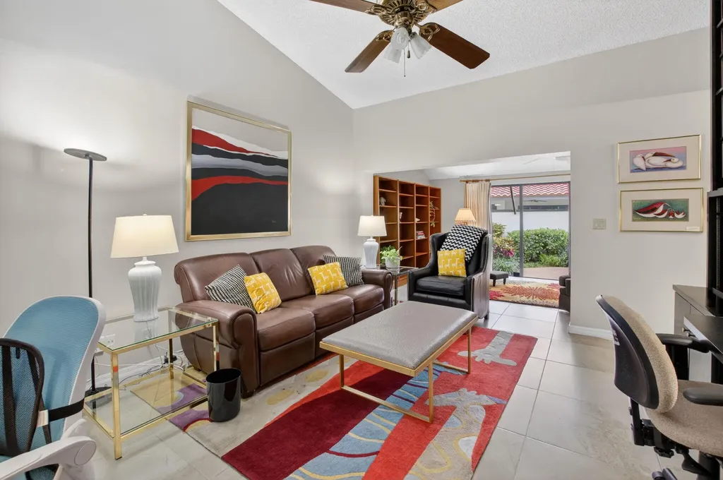 21375 Sonesta Way Boca Raton FL 33433