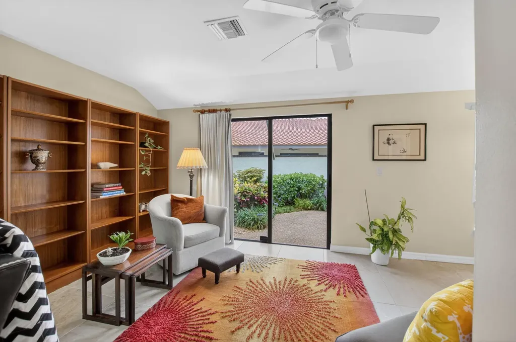 21375 Sonesta Way Boca Raton FL 33433