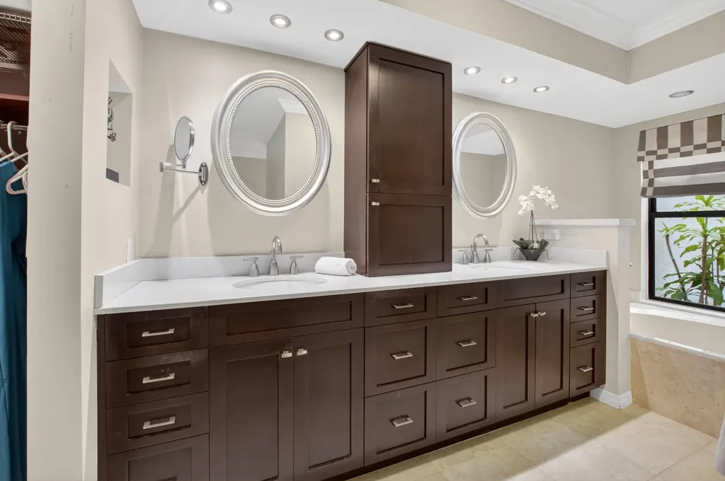 21375 Sonesta Way Boca Raton FL 33433