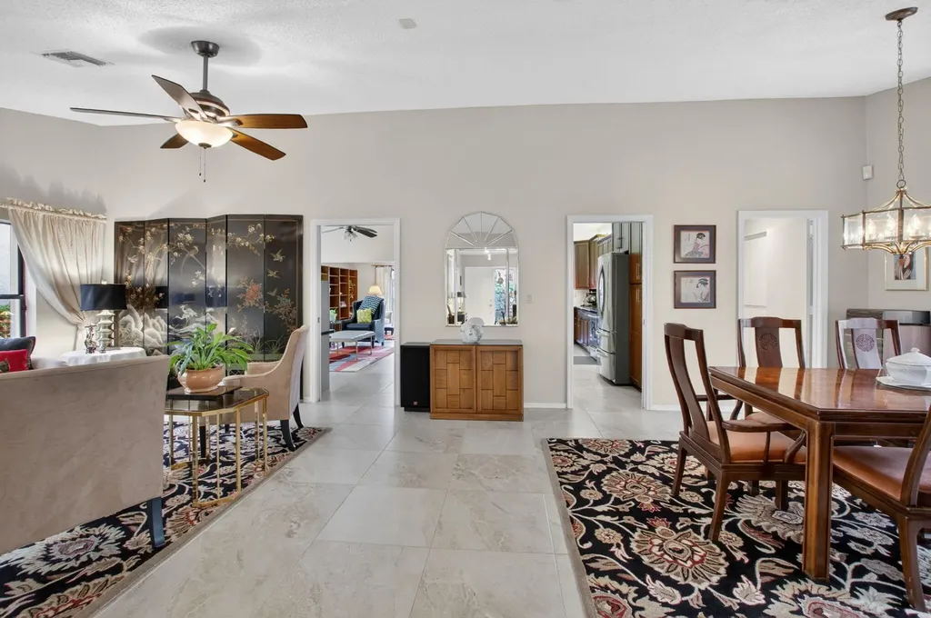 21375 Sonesta Way Boca Raton FL 33433