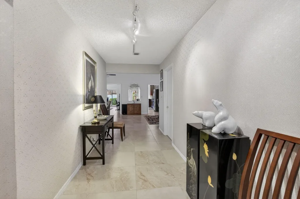 21375 Sonesta Way Boca Raton FL 33433