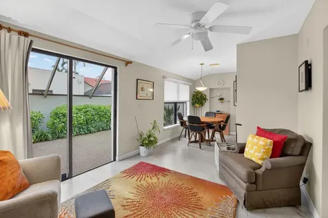 21375 Sonesta Way Boca Raton FL 33433