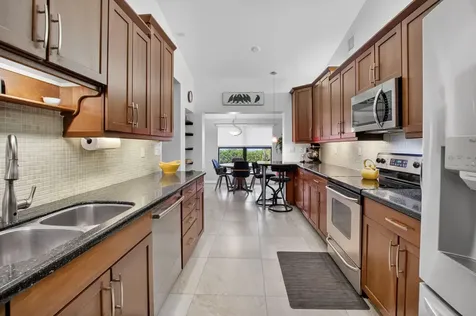 21375 Sonesta Way Boca Raton FL 33433