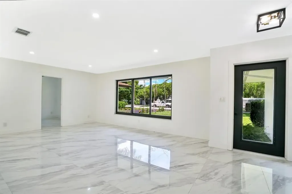 4190 SW 4th Street Plantation FL 33317