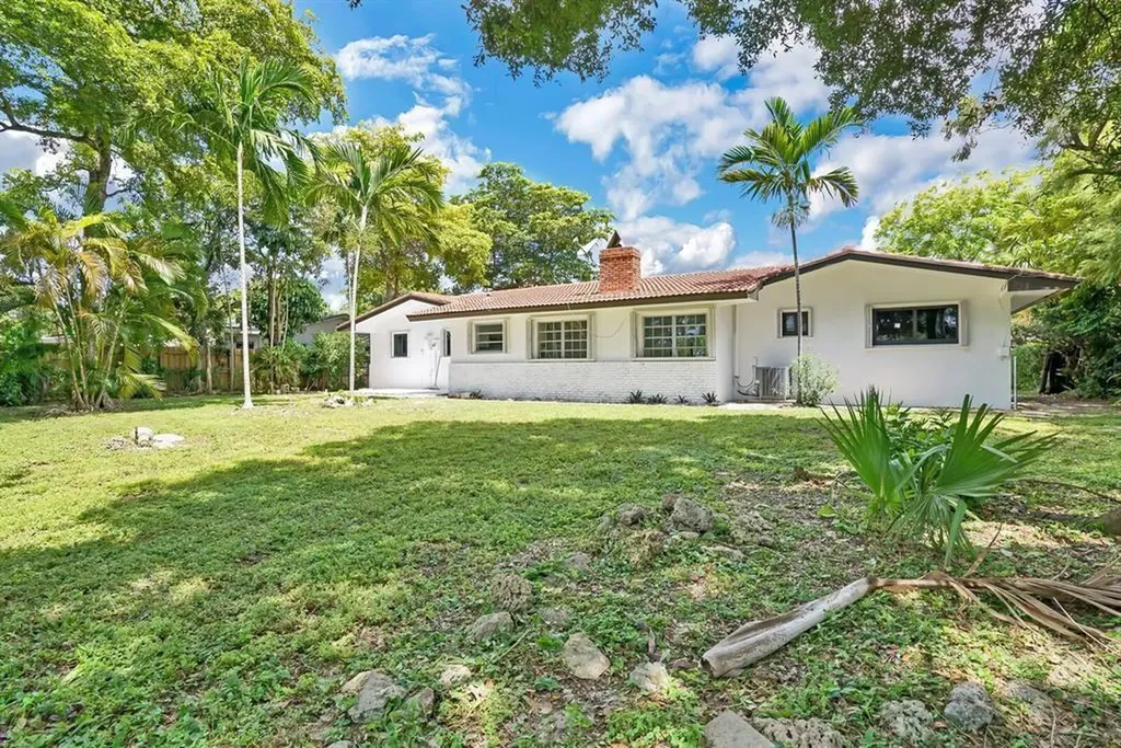 4190 SW 4th Street Plantation FL 33317