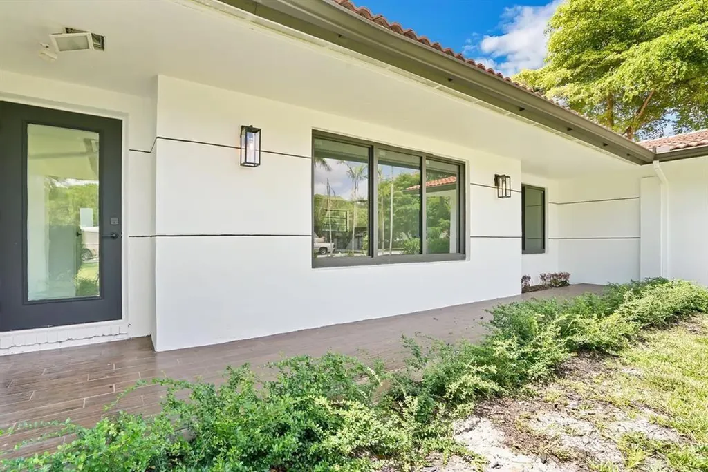 4190 SW 4th Street Plantation FL 33317