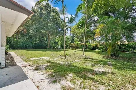 4190 SW 4th Street Plantation FL 33317