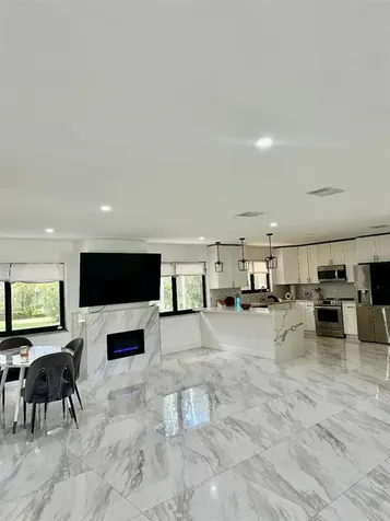 4190 SW 4th Street Plantation FL 33317