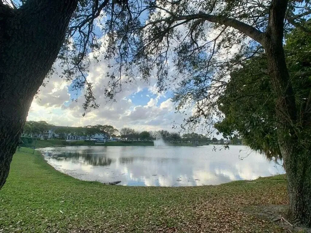 243 Coventry K West Palm Beach FL 33417