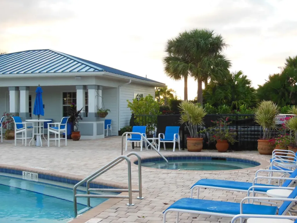 622 SW 42nd Cove Okeechobee FL 34974