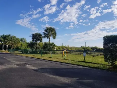 622 SW 42nd Cove Okeechobee FL 34974