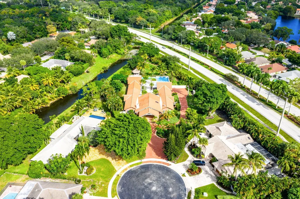 6641 Giralda Circle Boca Raton FL 33433