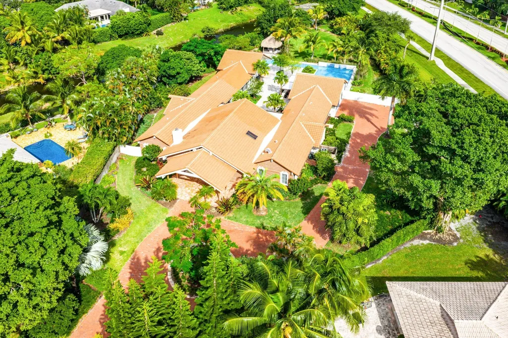 6641 Giralda Circle Boca Raton FL 33433