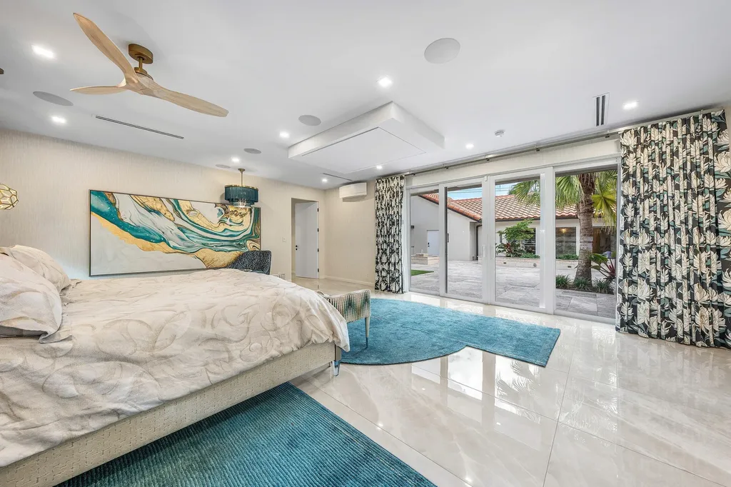 6641 Giralda Circle Boca Raton FL 33433
