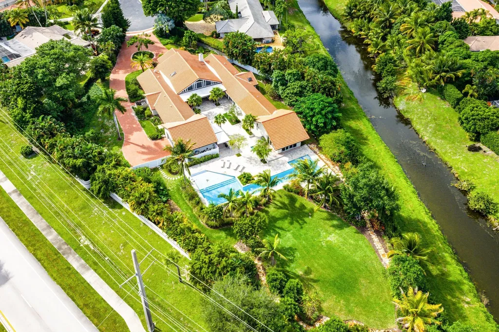 6641 Giralda Circle Boca Raton FL 33433