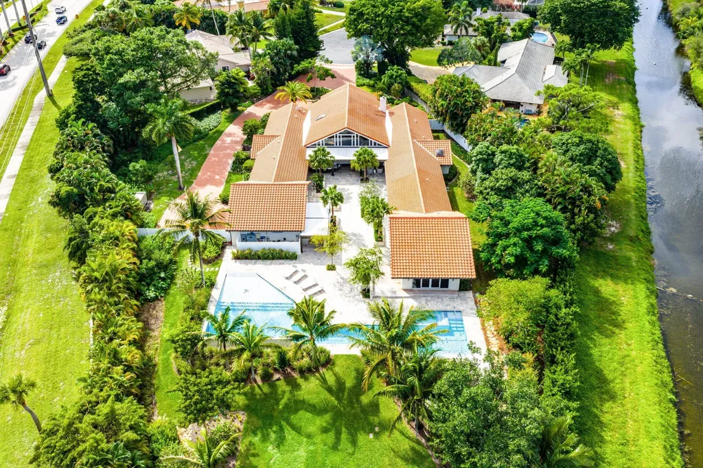 6641 Giralda Circle Boca Raton FL 33433