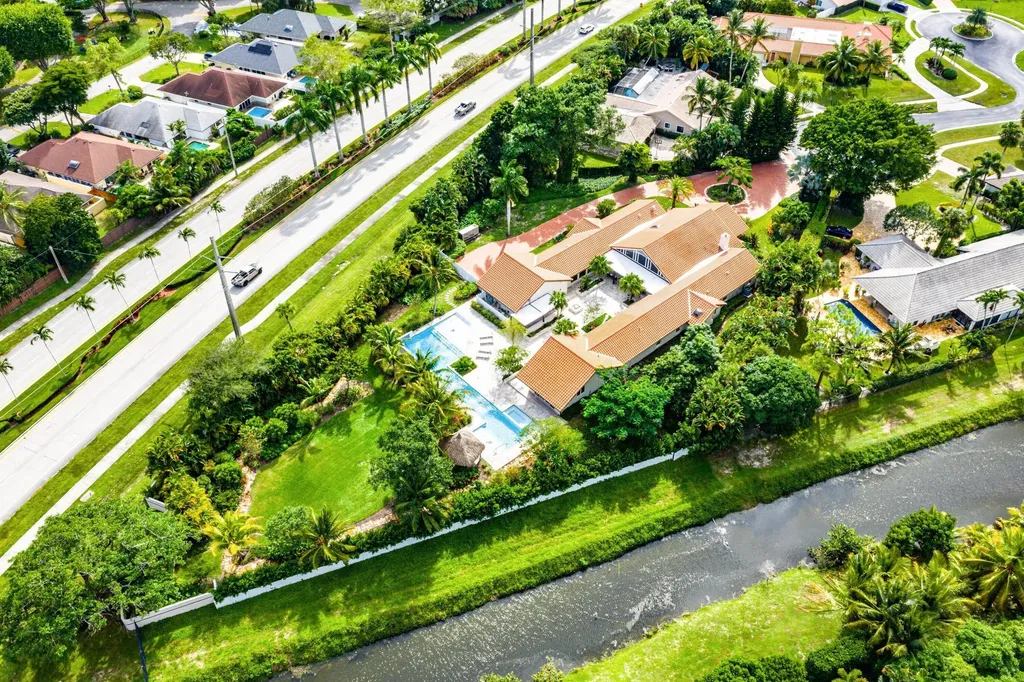 6641 Giralda Circle Boca Raton FL 33433