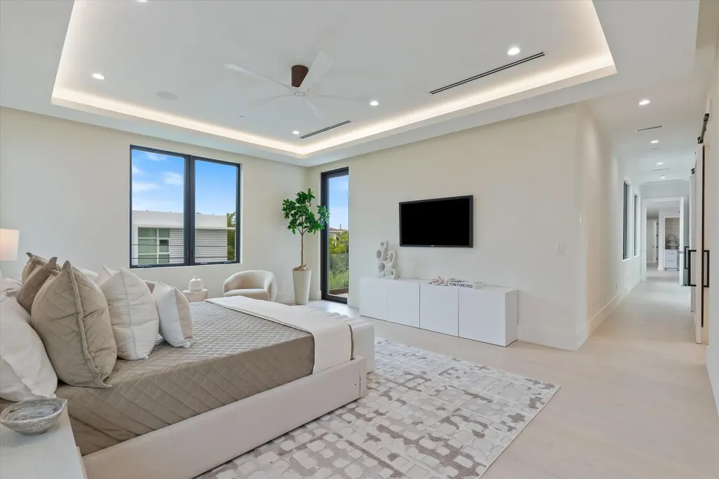 301 NE 7th Avenue Delray Beach FL 33483