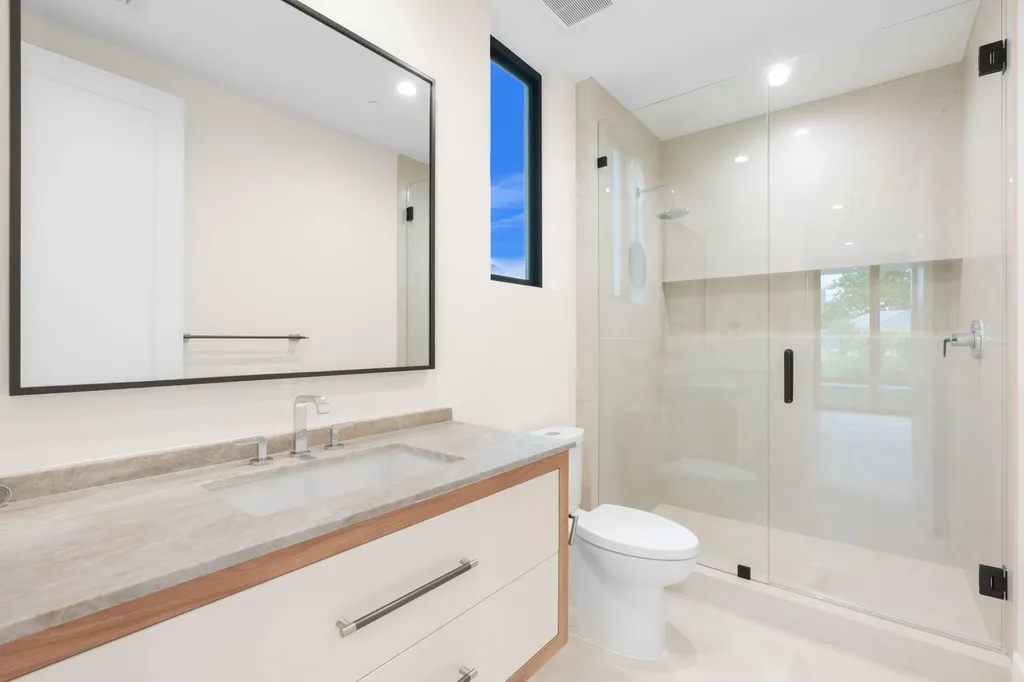301 NE 7th Avenue Delray Beach FL 33483