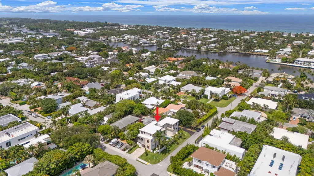 301 NE 7th Avenue Delray Beach FL 33483