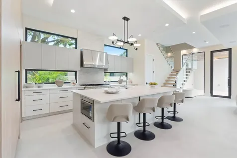 301 NE 7th Avenue Delray Beach FL 33483