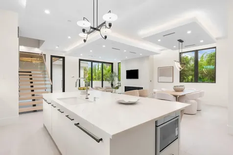 301 NE 7th Avenue Delray Beach FL 33483
