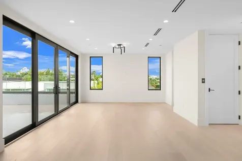 301 NE 7th Avenue Delray Beach FL 33483