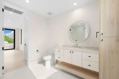 301 NE 7th Avenue Delray Beach FL 33483