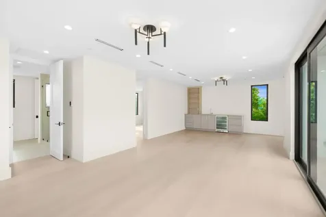 301 NE 7th Avenue Delray Beach FL 33483
