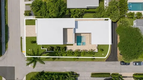 301 NE 7th Avenue Delray Beach FL 33483