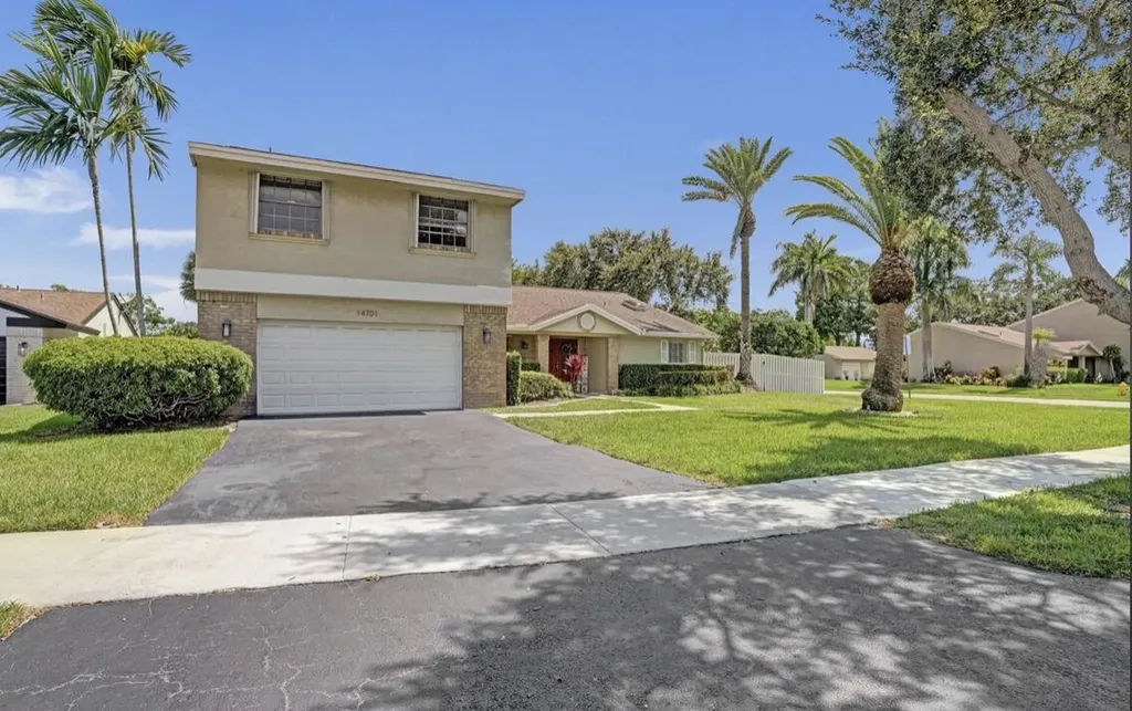 14701 Madison Place Davie FL 33325