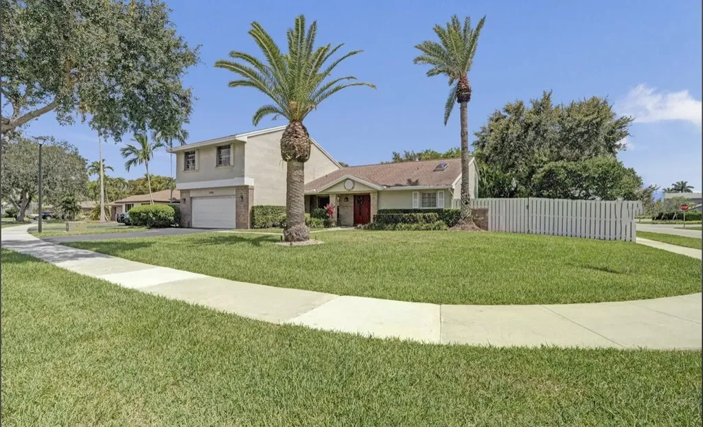 14701 Madison Place Davie FL 33325